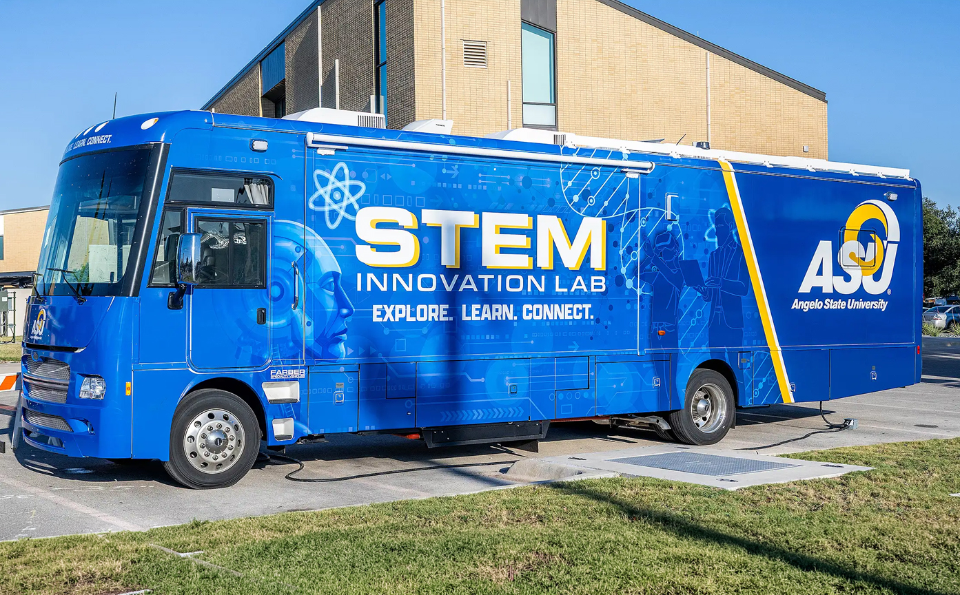 Angelo State Introduces New Mobile STEM Lab | Groove Jones